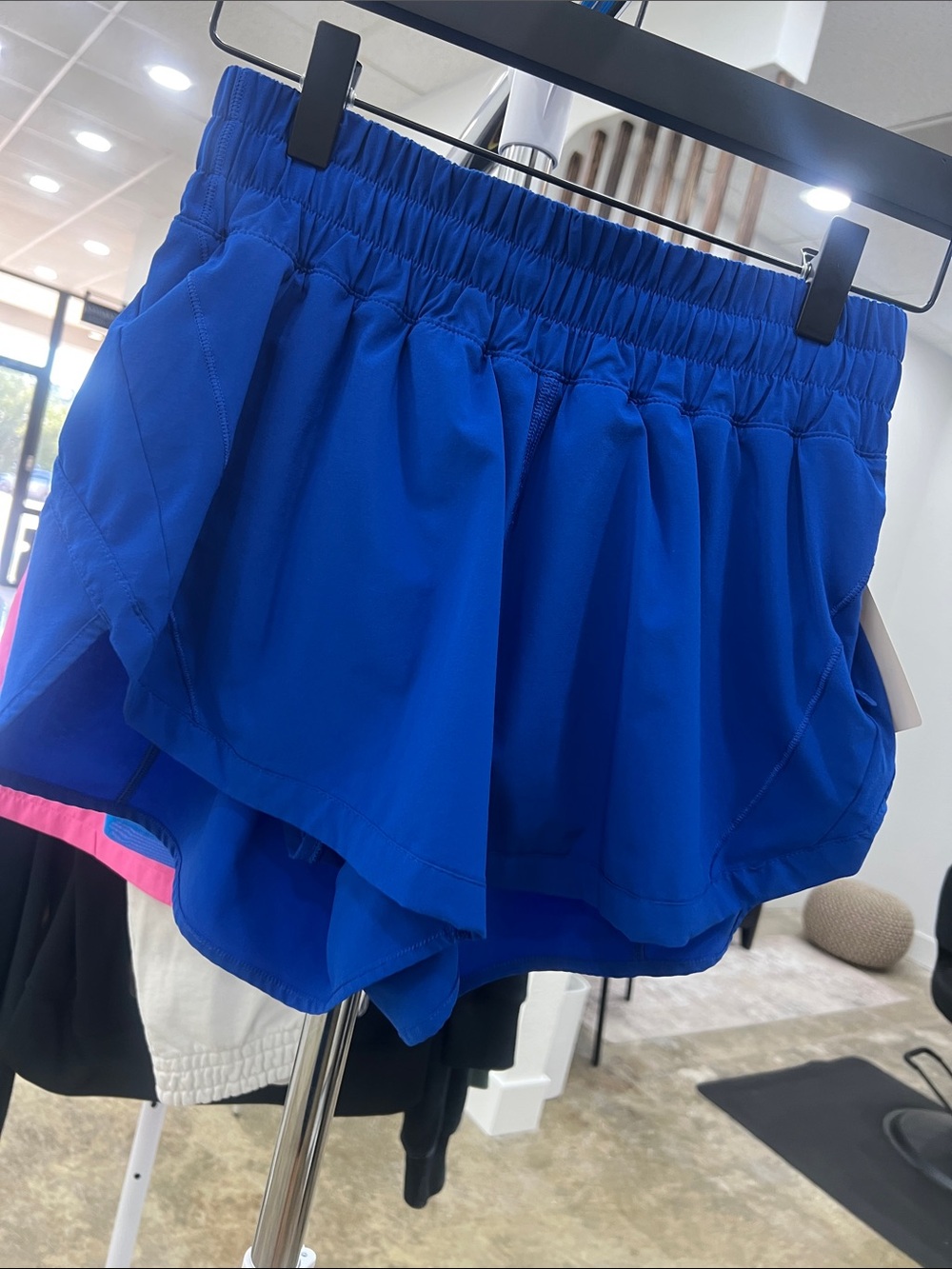 Lululemon track that high rise shorts 3” seam size 6